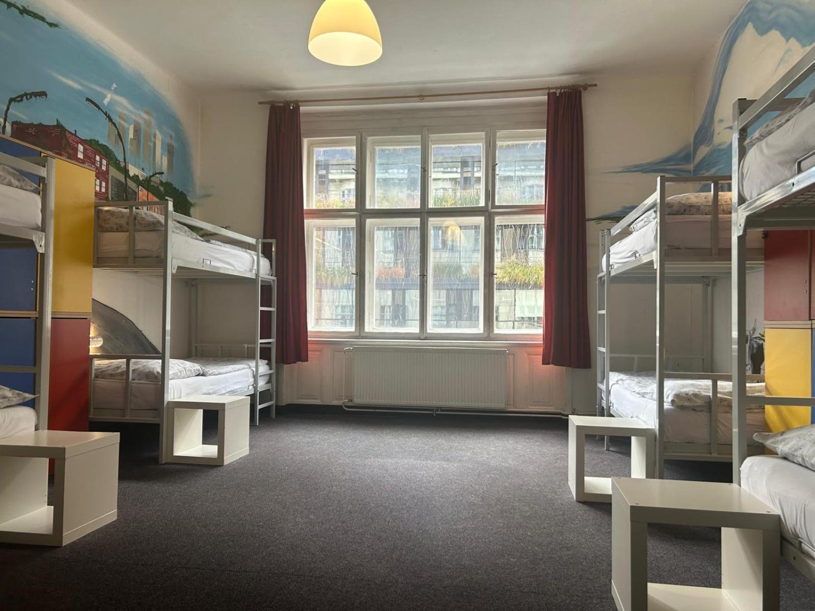 Hostel Downtown Prága Kültér fotó