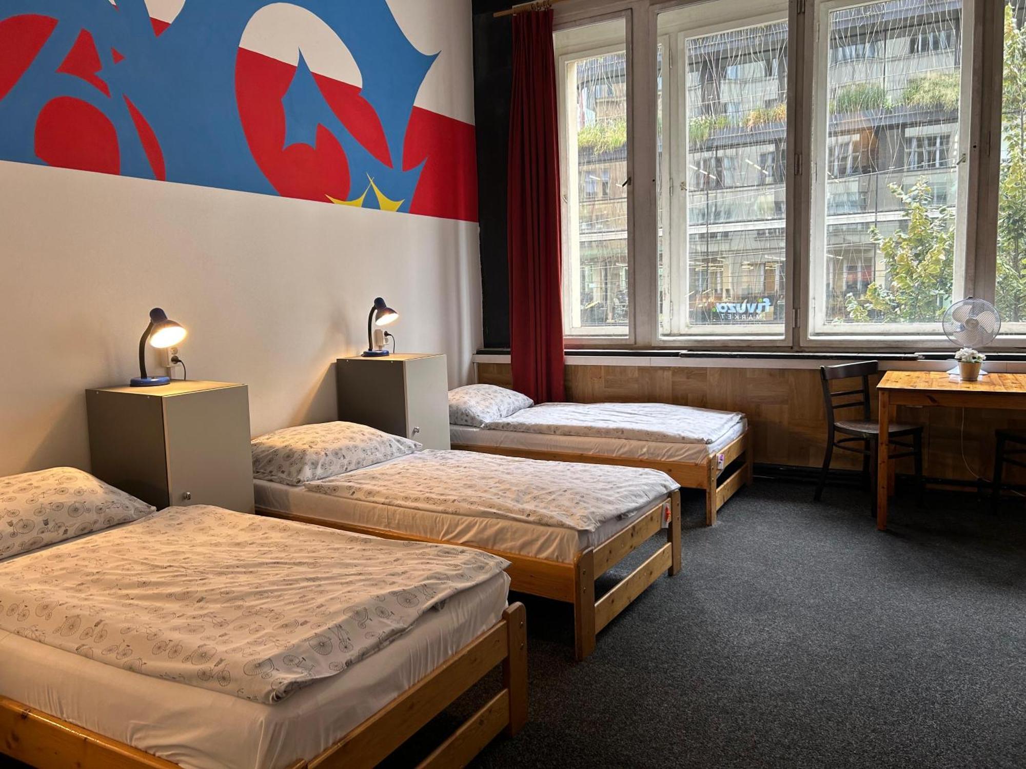 Hostel Downtown Prága Kültér fotó