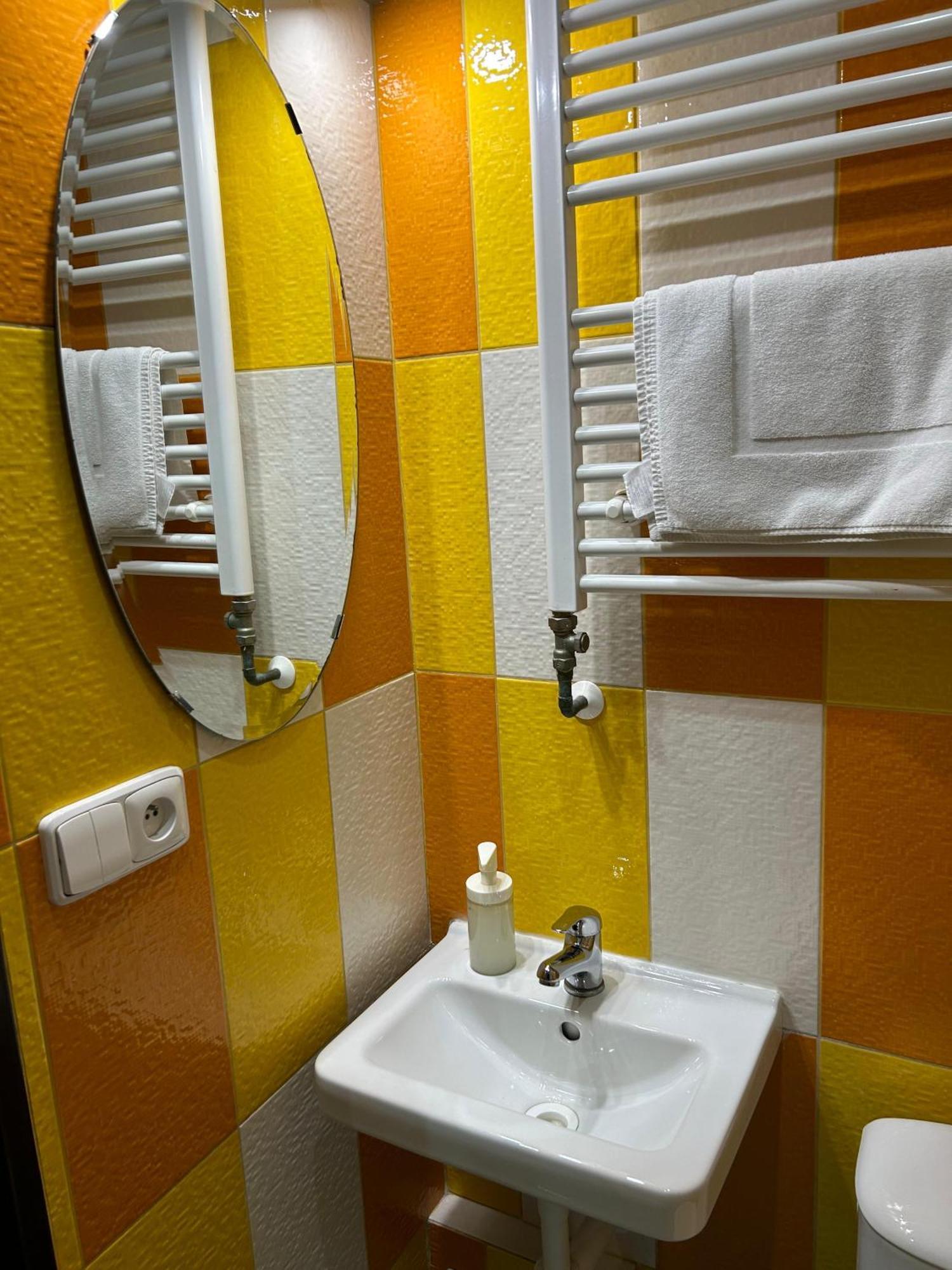 Hostel Downtown Prága Kültér fotó