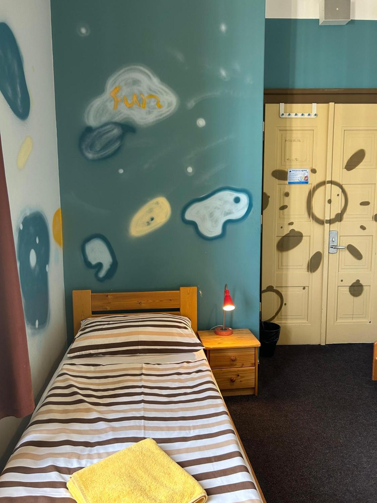 Hostel Downtown Prága Kültér fotó