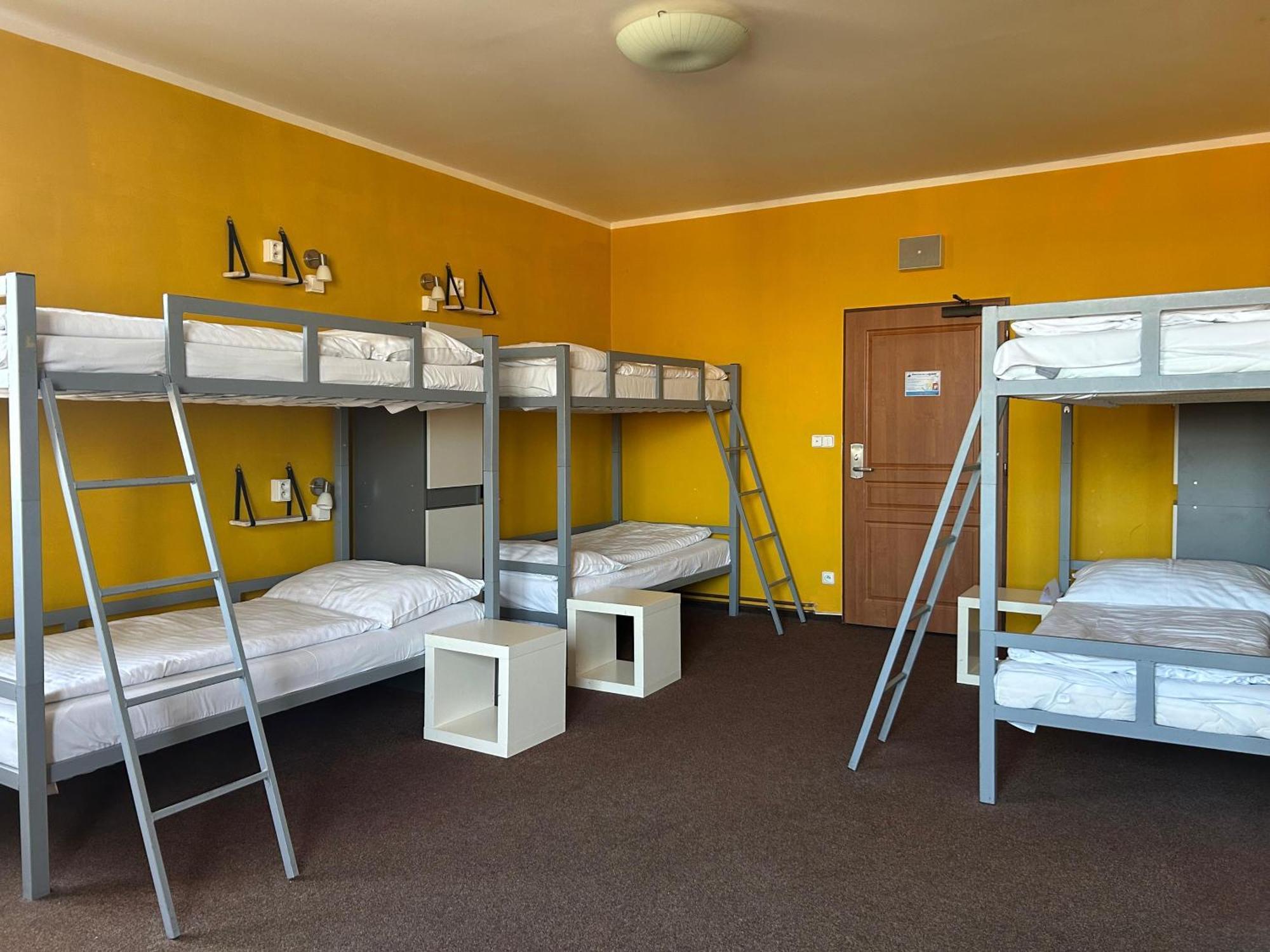 Hostel Downtown Prága Kültér fotó