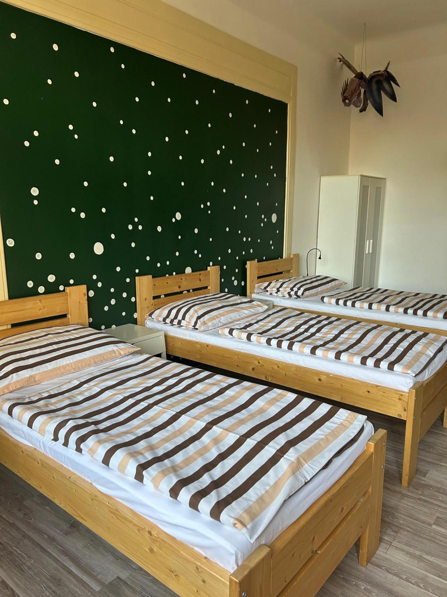 Hostel Downtown Prága Kültér fotó