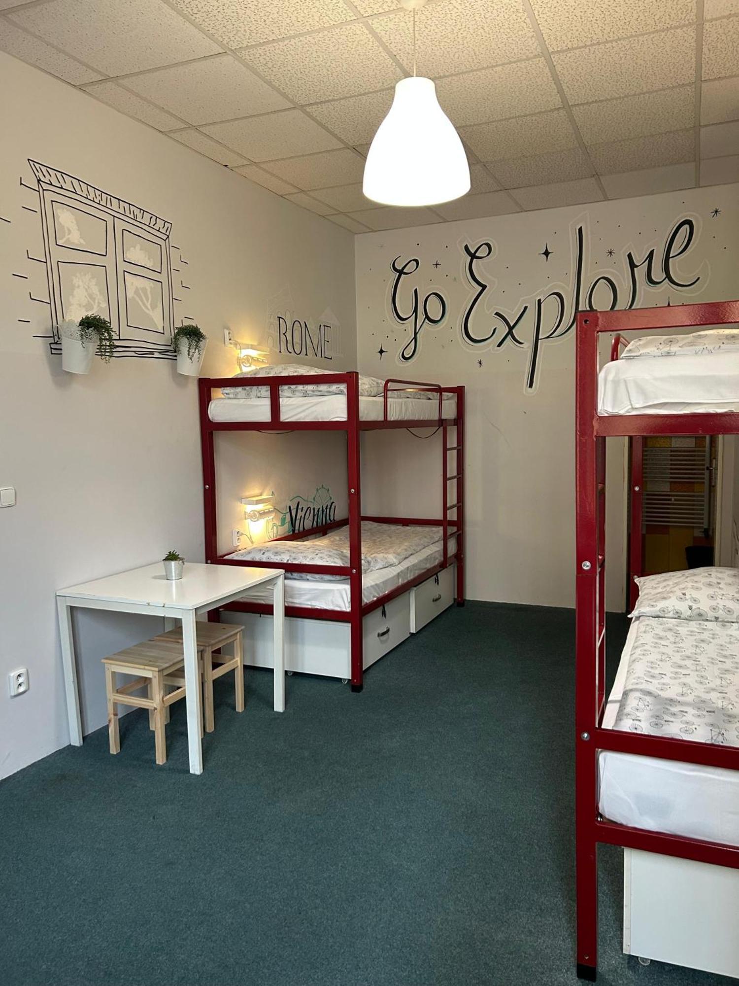 Hostel Downtown Prága Kültér fotó